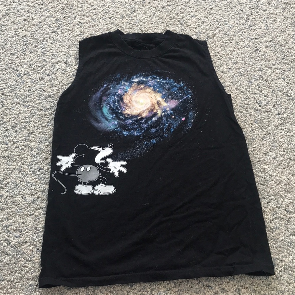 Disney mickey shirt